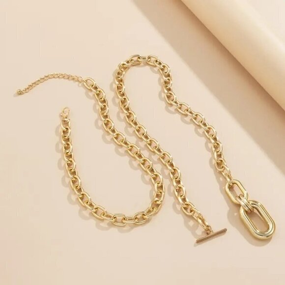 18K Gold Plated Layered Chunky Paperclip Toggle Link Necklace Set NWT - Picture 7 of 10